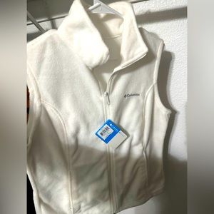 Women’s Columbia Micro-fleece Vest in White size L